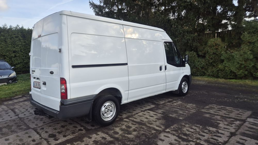 Ford Transit L2H2 r 2011 org przeb 133tys km