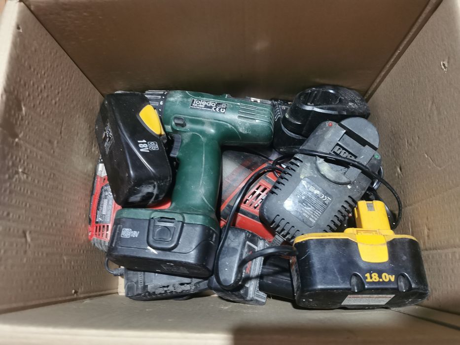 Karton box mix elektroniki 8