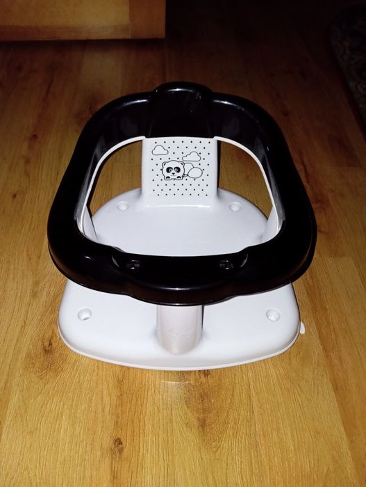 Стілець для купання дитини