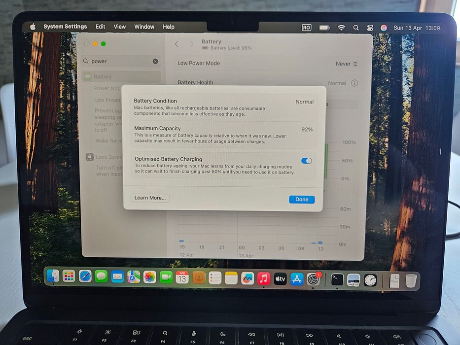 Apple  MacBook Air M2 (2022) | 16GB RAM | 256GB SSD