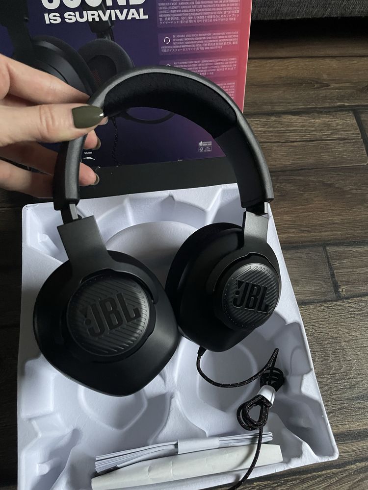 Nowe sluchawki JBL Quantum 100 M2 nauszne czarne