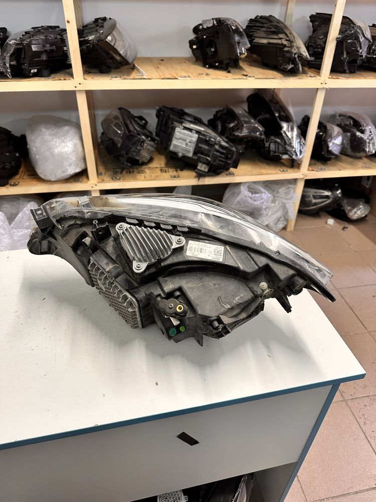 Правая фара BMW 2 M2 F22 F23 F87 LED USA США