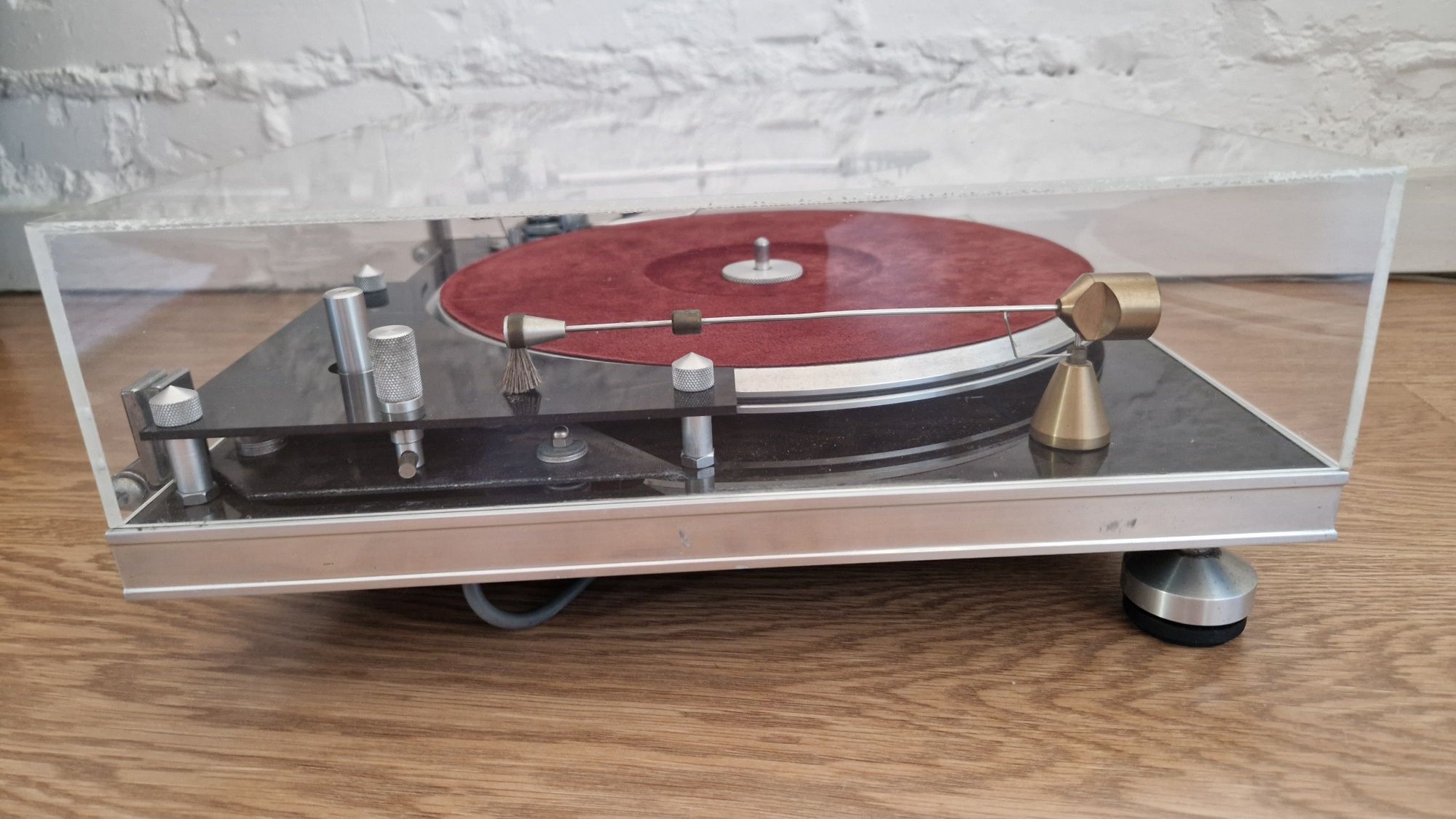Gramofon Focus One JA Michell ramię SME3009