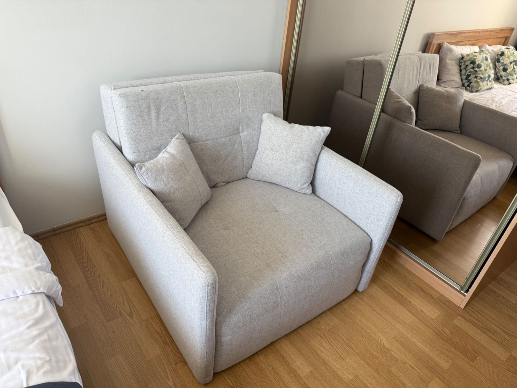 Sofa rozkładana Leo I, wygodna, praktyczna, w świetnej cenie