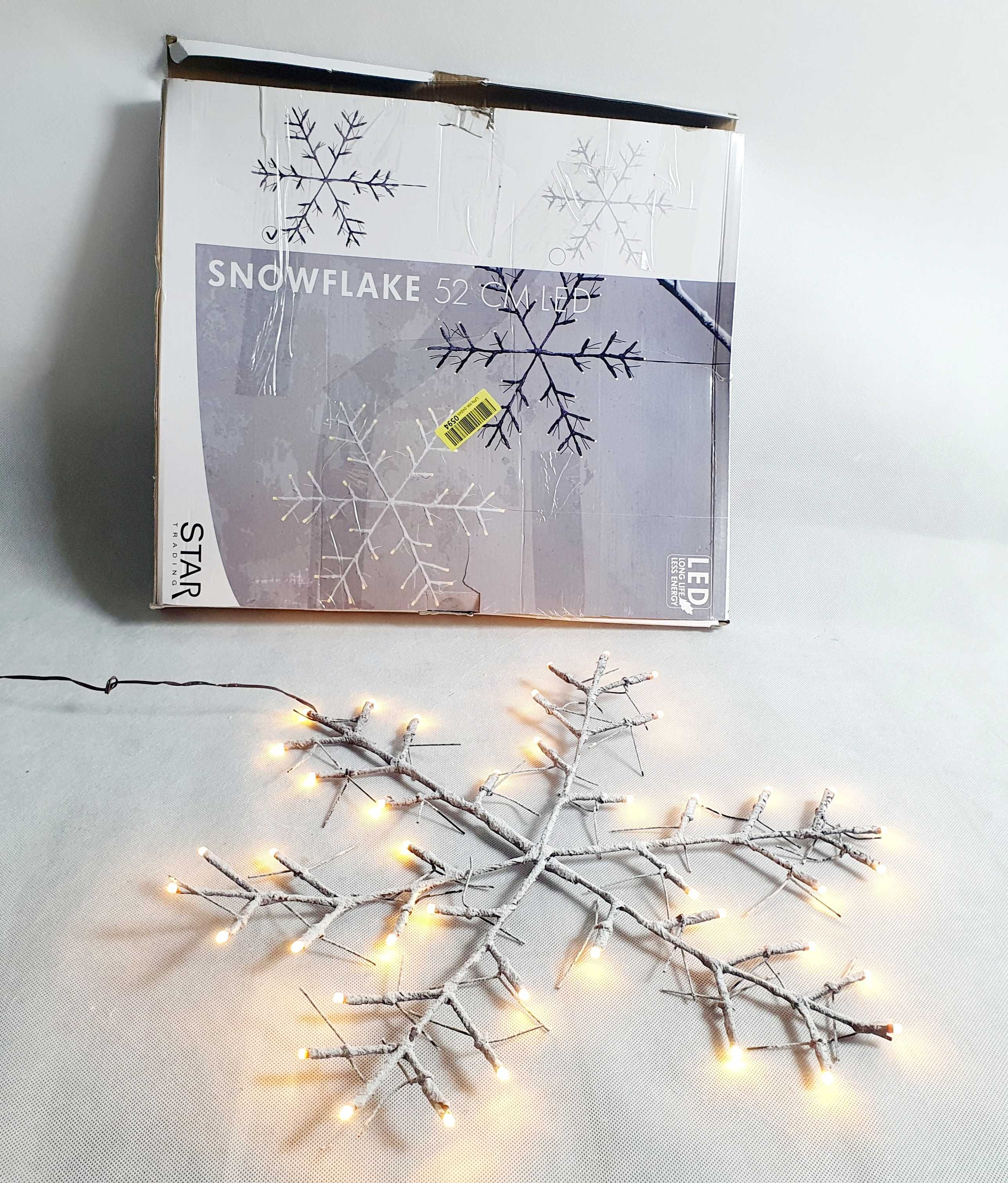 Świąteczna gwiazda wisząca 52 cm LED star trading snowflake lampki