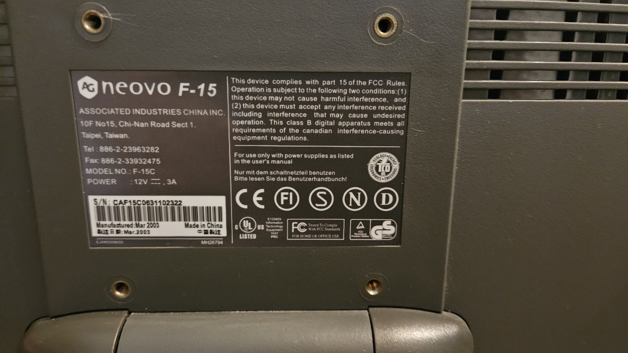Monitor LCD 15'' AG Lenovo. Pudełko, instrukcja