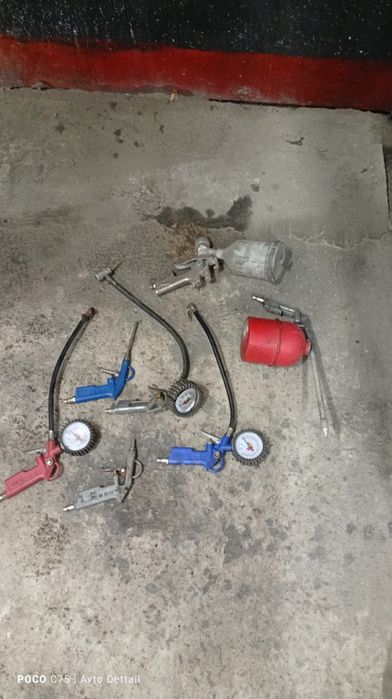 Краскопульт ,пискоструй ,обдувочний пистолет ,підкачки шин Комплект