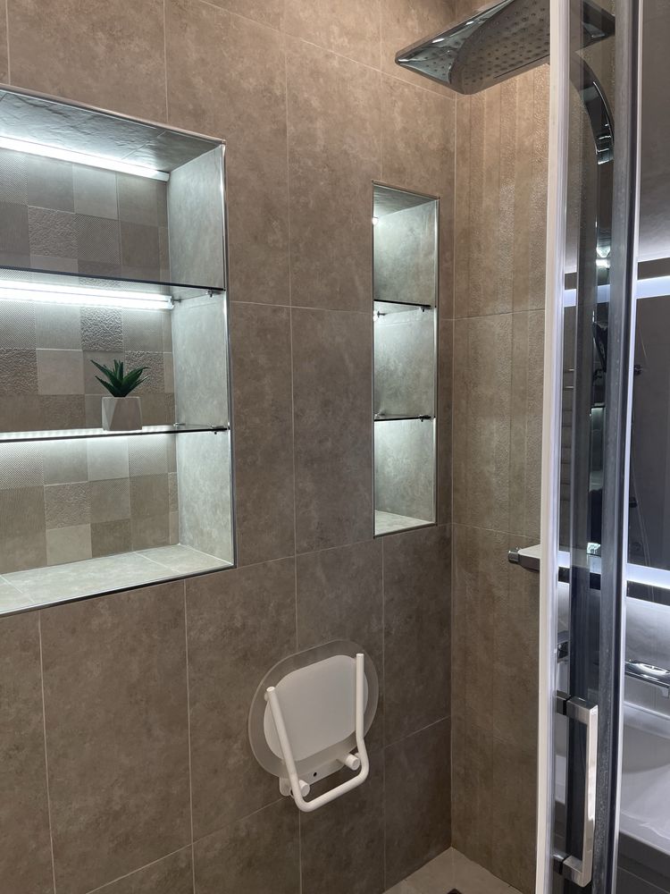 Продається квартира , площа 106кв.м новобудова