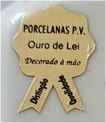 Pote porcelana PV - Porto de Mós, pintado à mão com ouro de lei