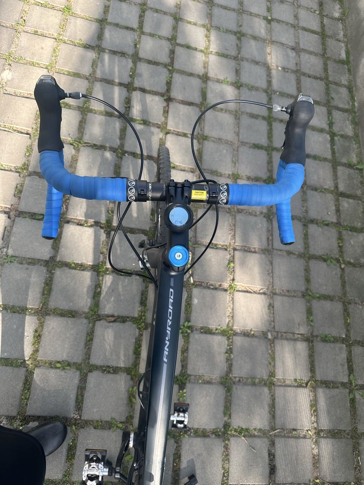 sprzedam rower gravel giant anyroad 2