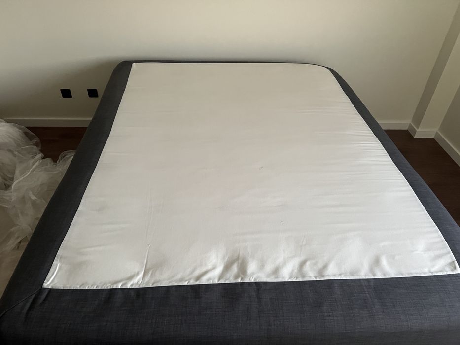 Vendo cama 160 x 200 cinza