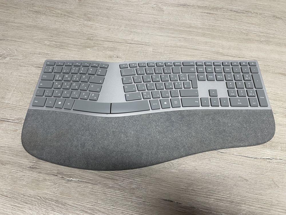 Microsoft Surface Ergonomic Keyboard Bluetooth клавіатура