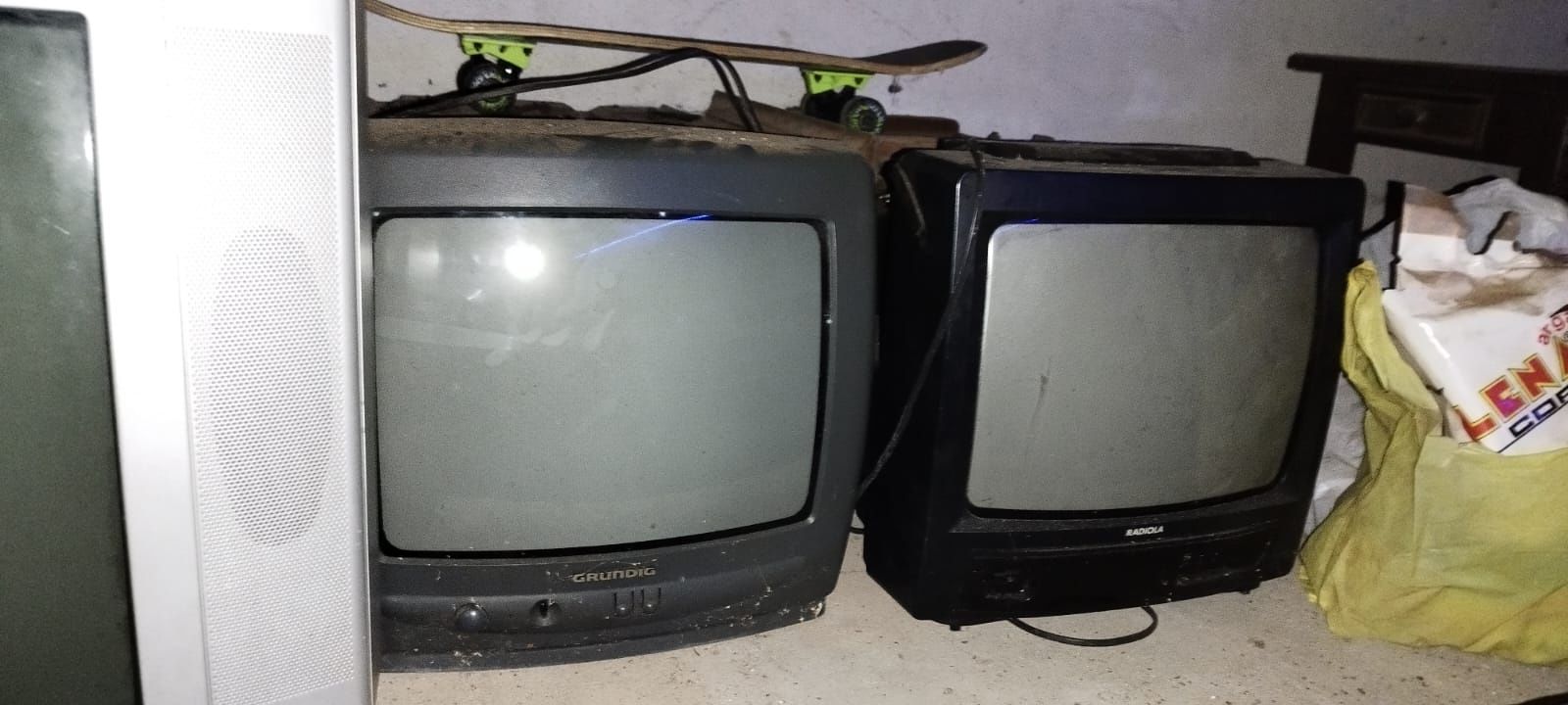 3 tvs das antigas/funcionais