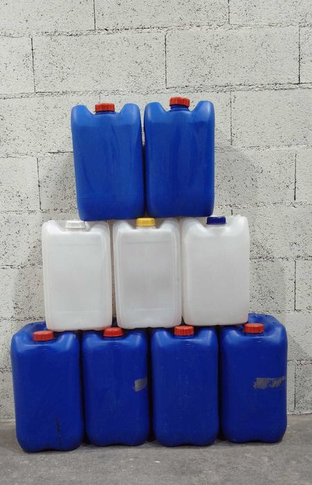 Bidons / Galão plásticos