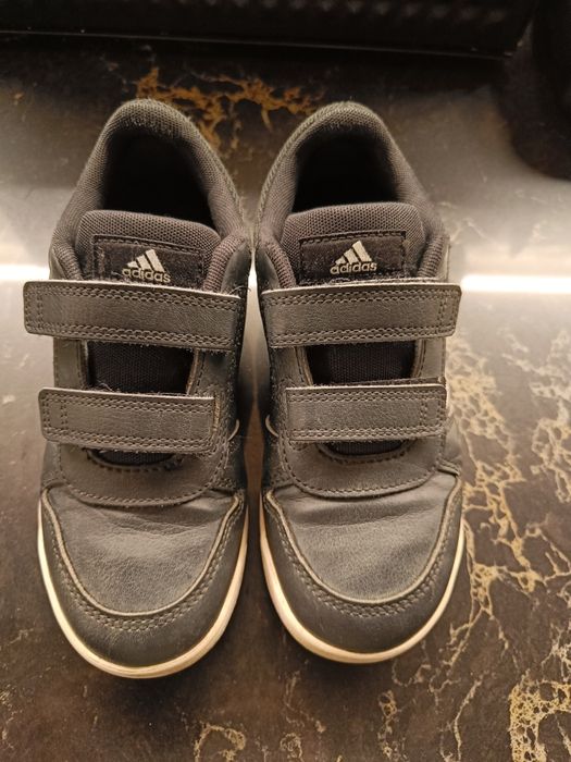 Buty adidas chłopięce 31