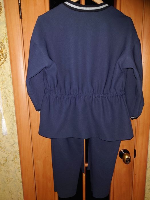 ISSA Plus костюм прогулочный