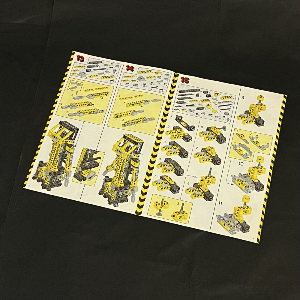 8852 LEGO Robot Technic
