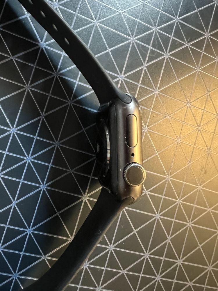 Zegarek Apple watch 5