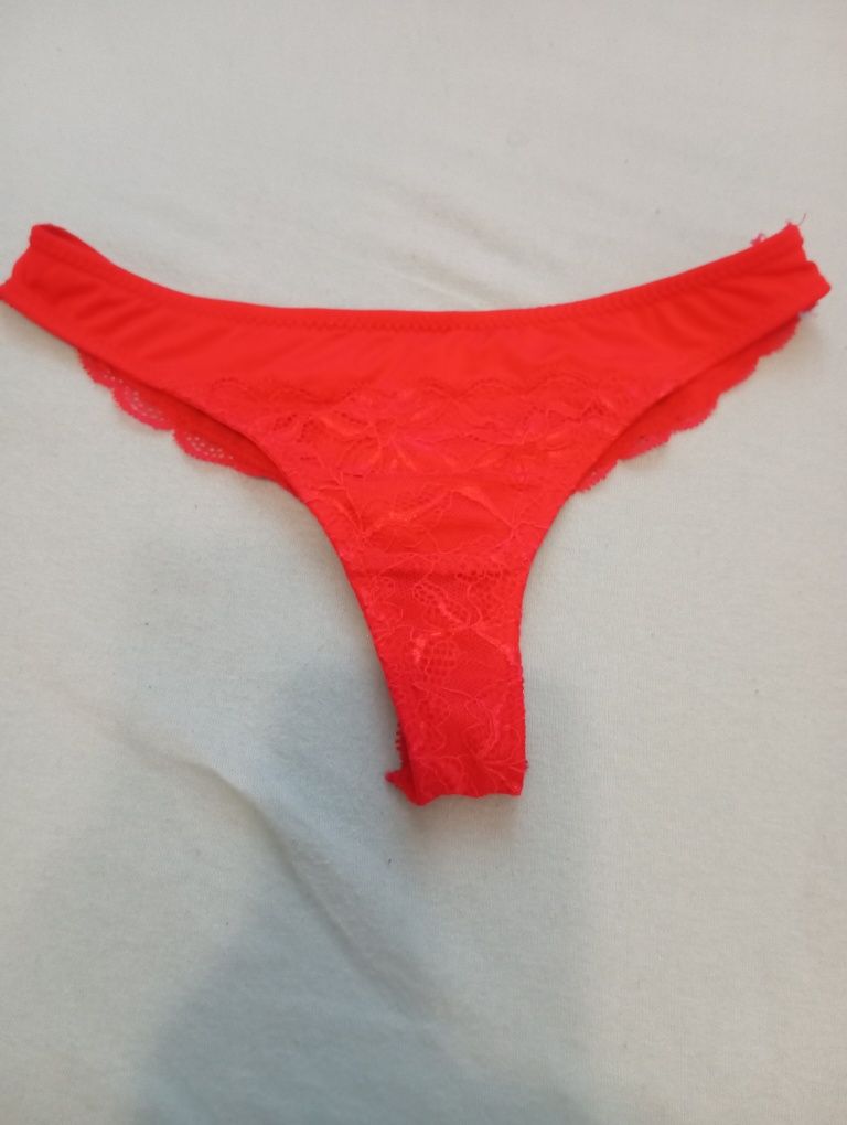 Stringi rozmiar s nowe