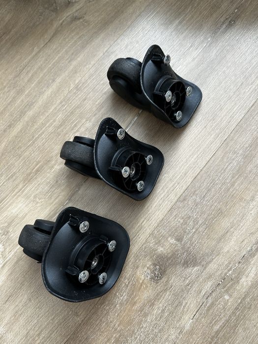 kólka części zamienne walizka podróżna duża Puccini Porto