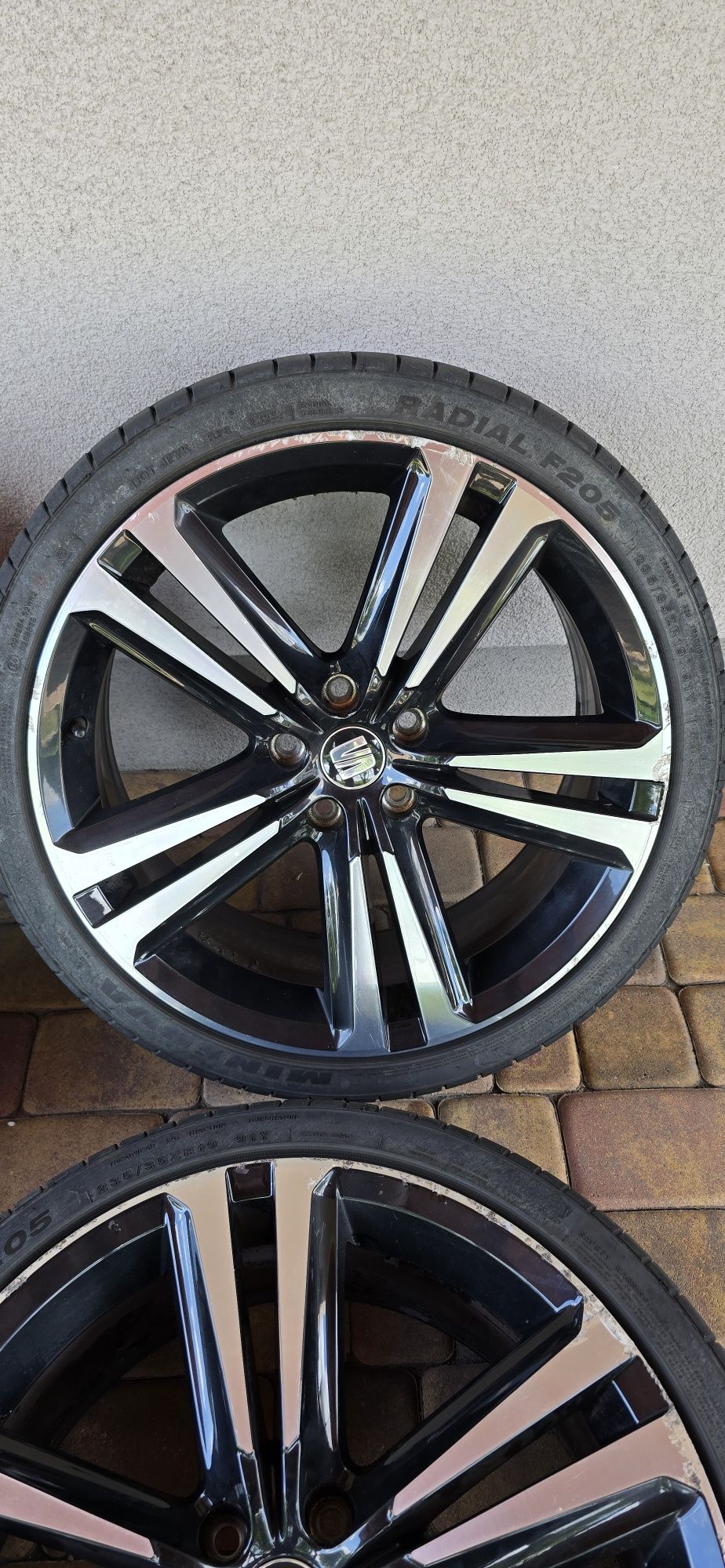 19cali 5x112 orginalne Seat Leon Cupra opony lato 235/35 19