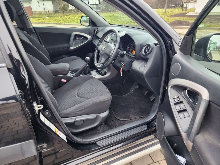 Toyota Rav4 2.2 diesel 2009рік ІДЕАЛ