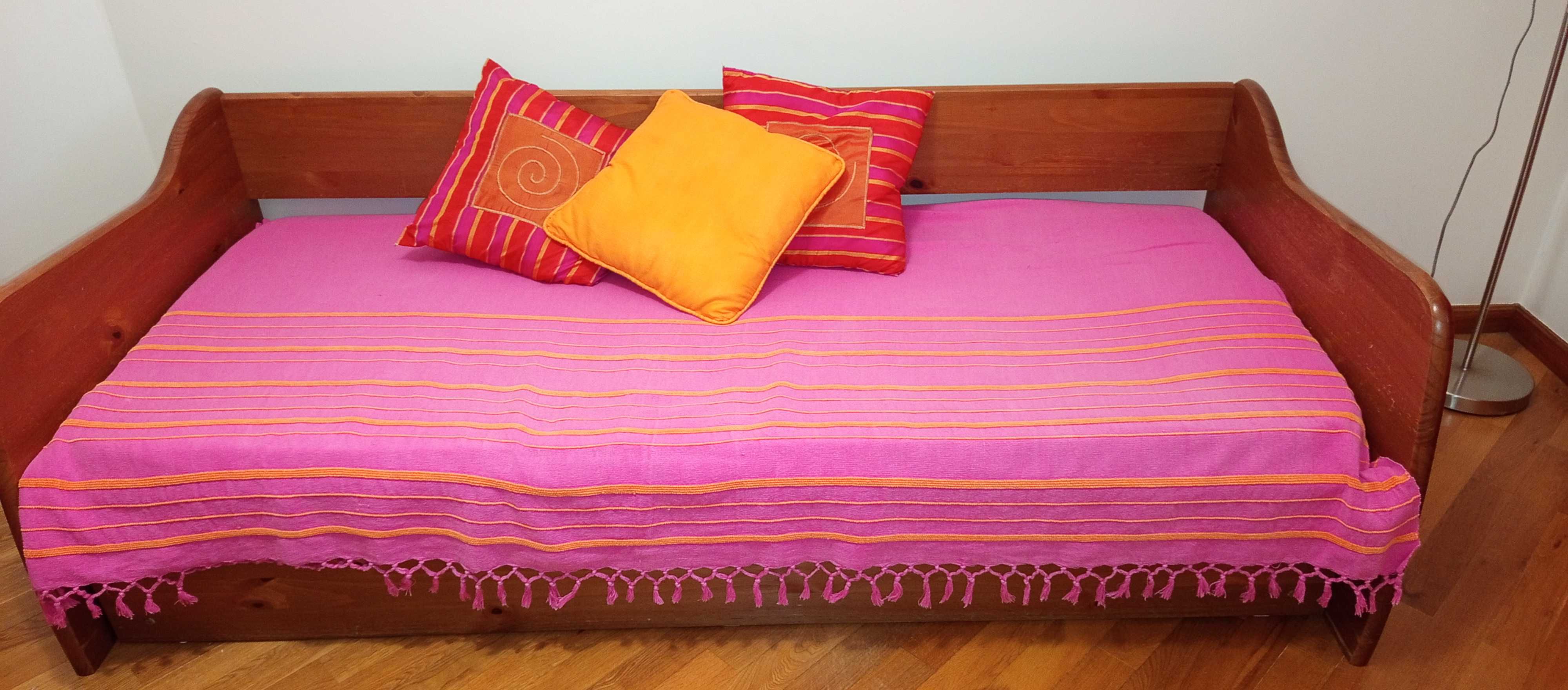 Cama Dupla com colchão