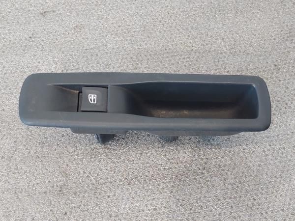 Comando / botão / interruptor vidros trás esquerdo RENAULT Megane III