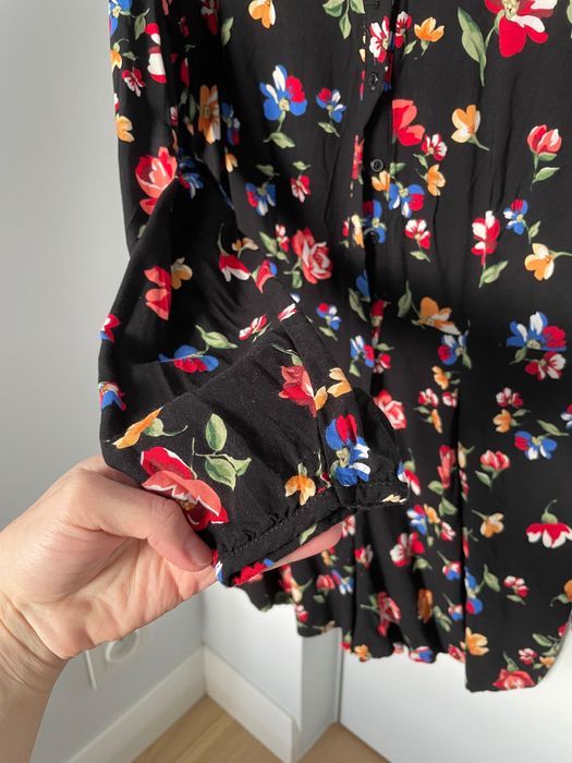 Kombinezon koszulowy Stradivarius z paskiem