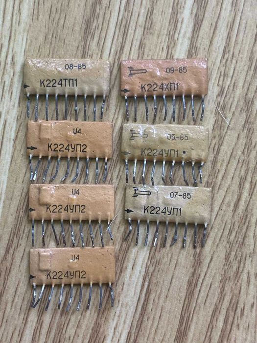 Конденсатори  км, ракетки б/у