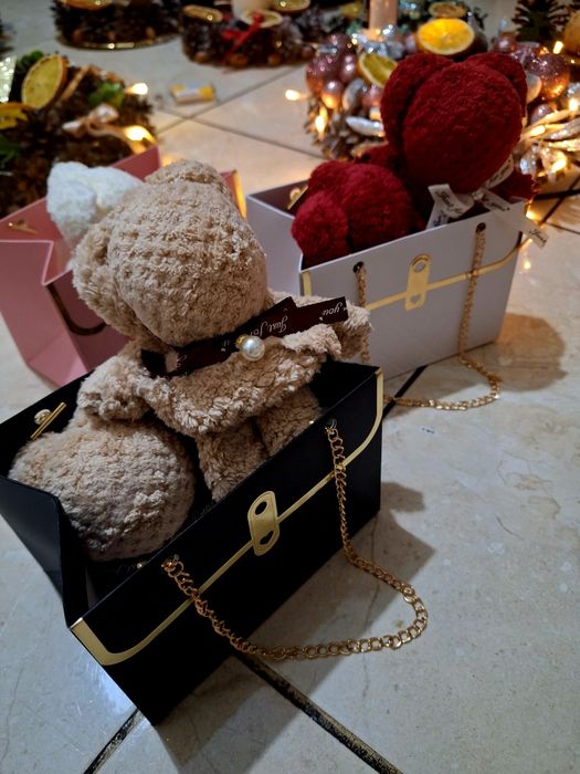 Dekoracje świąteczne stroiki, wieńce na drzwi, świeczniki...