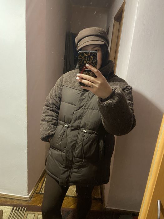 Куртка шоколадна