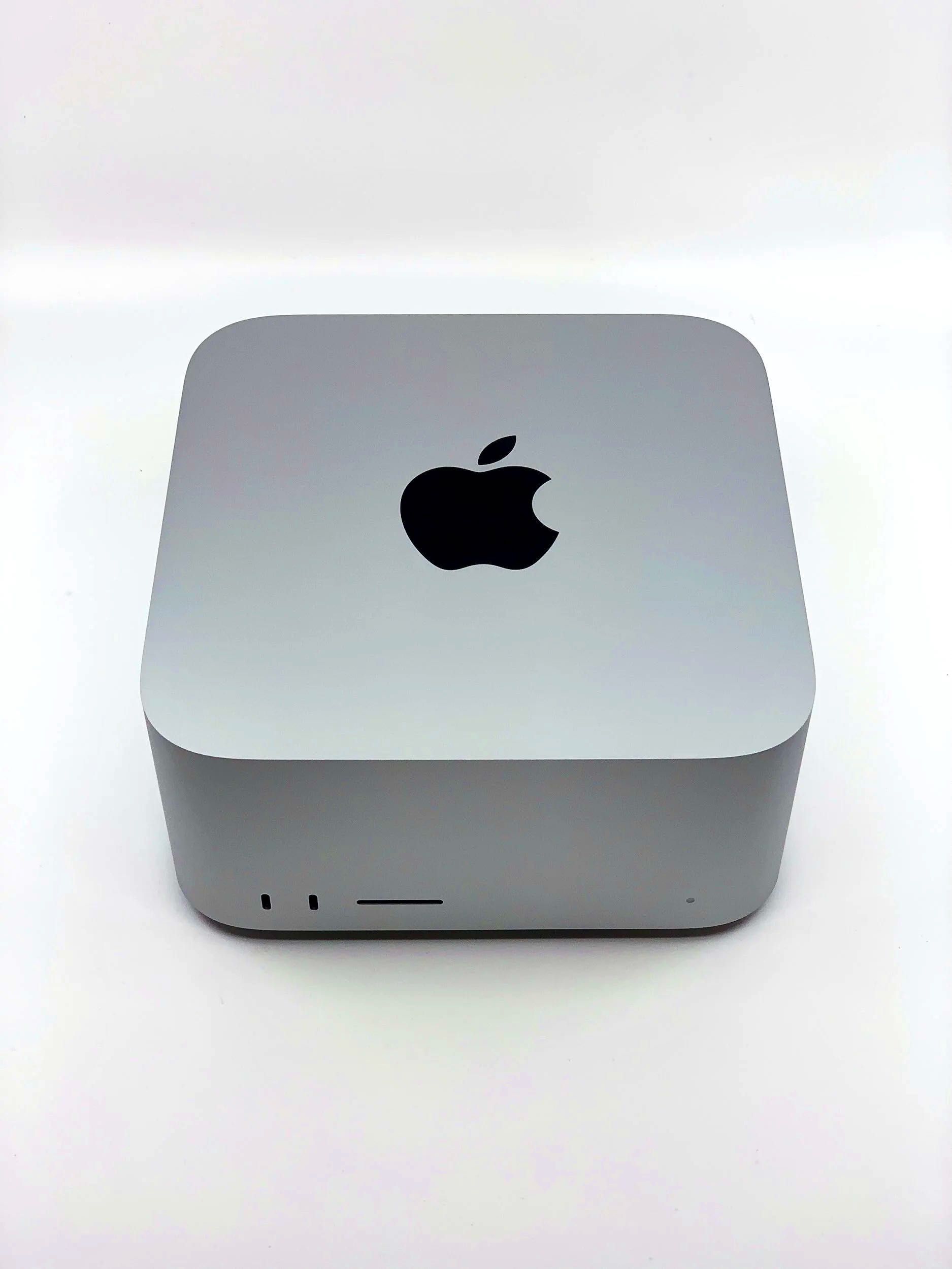 Vendo Mac Studio com processador M2 Ultra, SSD de 2TB, RAM de 128GB