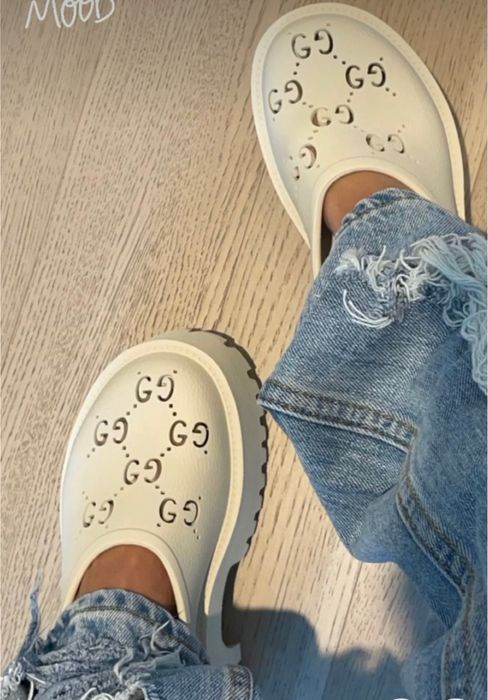 Сабо клоги відомого бренду 41 розмір