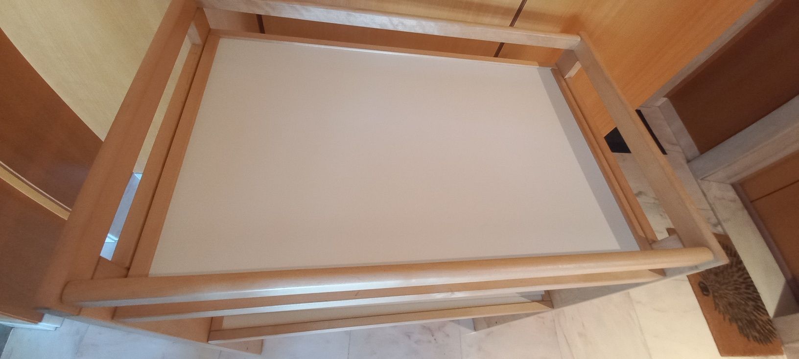 Móvel muda fraldas Ikea