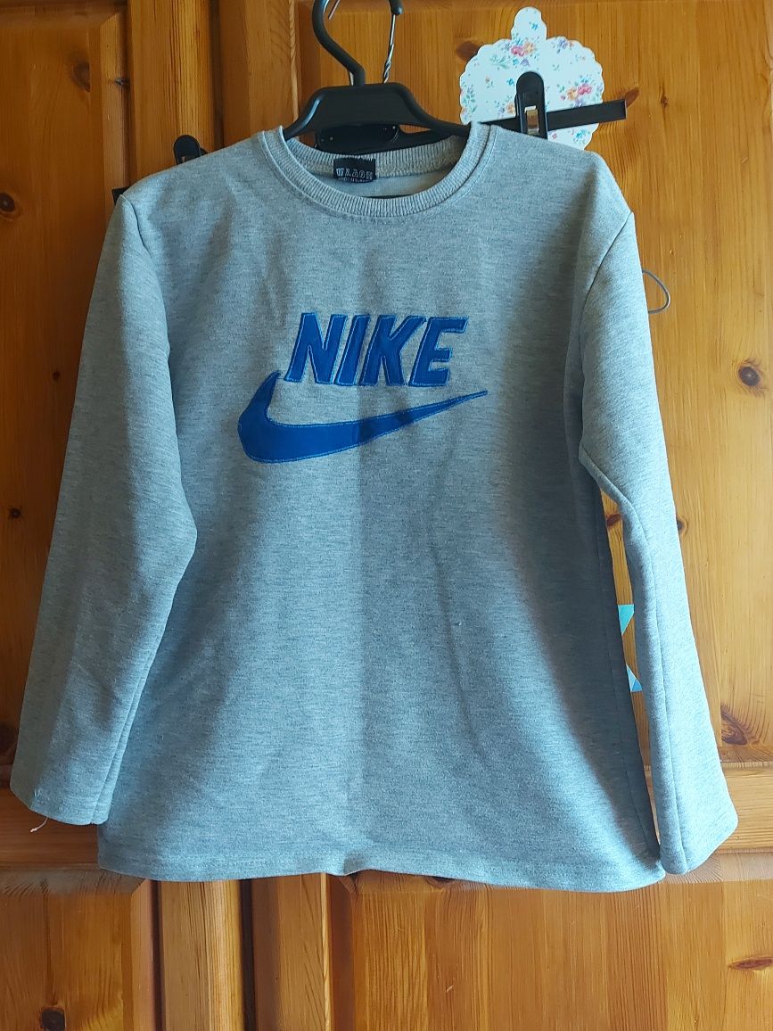 Bluza dziecięca rozmiar 140/146 firma Nike
