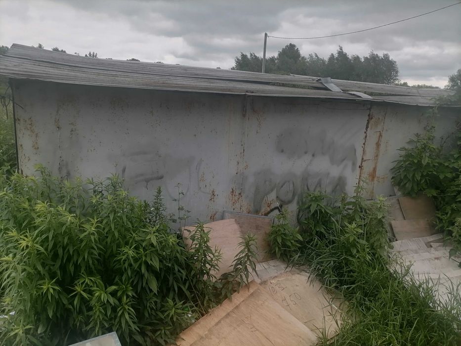 Продам розбірний гараж з листової сталі