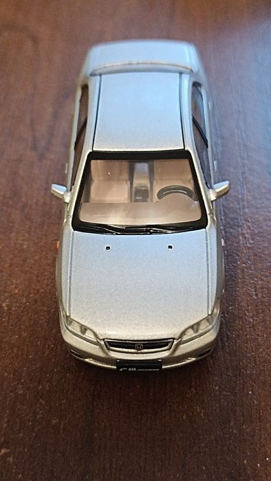 Колекційна модель honda accord 1/64