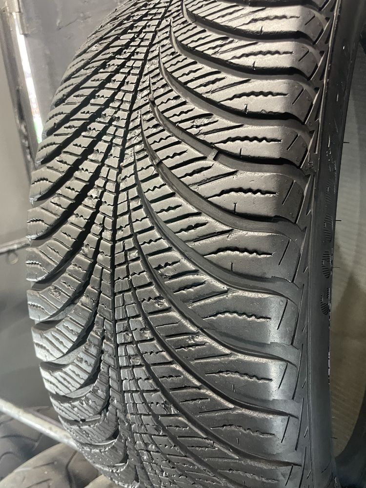 1шт 235/45 R19 Goodyear Vector 4 Seasons SUV Gen-2