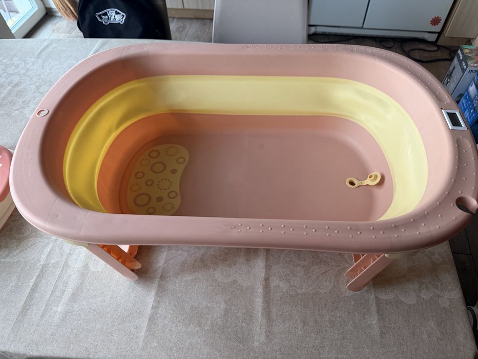 Продам ванночкув дуже гарному стані