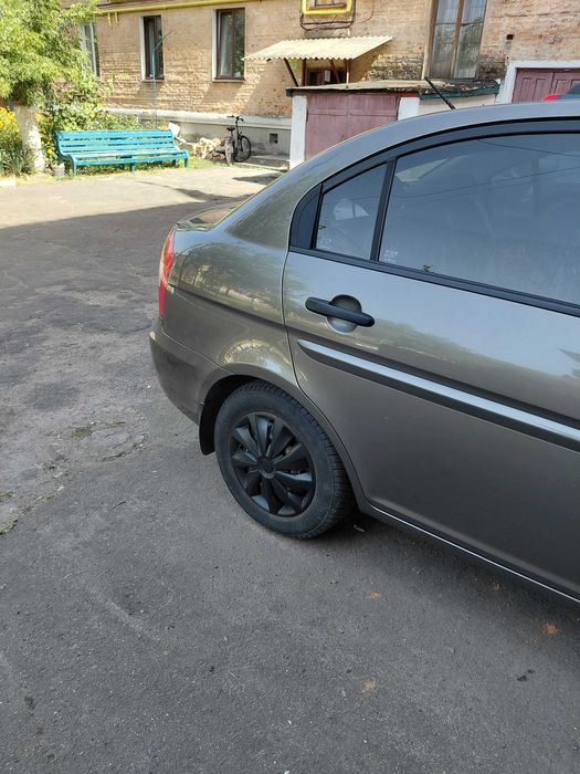 Автомобіль Hyundai Accent