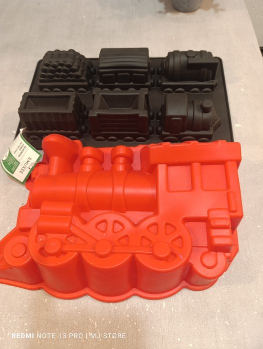 Silikonowe forum do pieczenia lokomotywa i pociąg