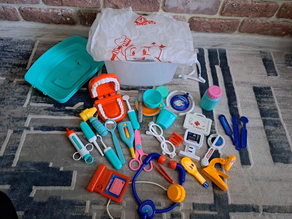 Дитячий набір лікаря-стоматолога