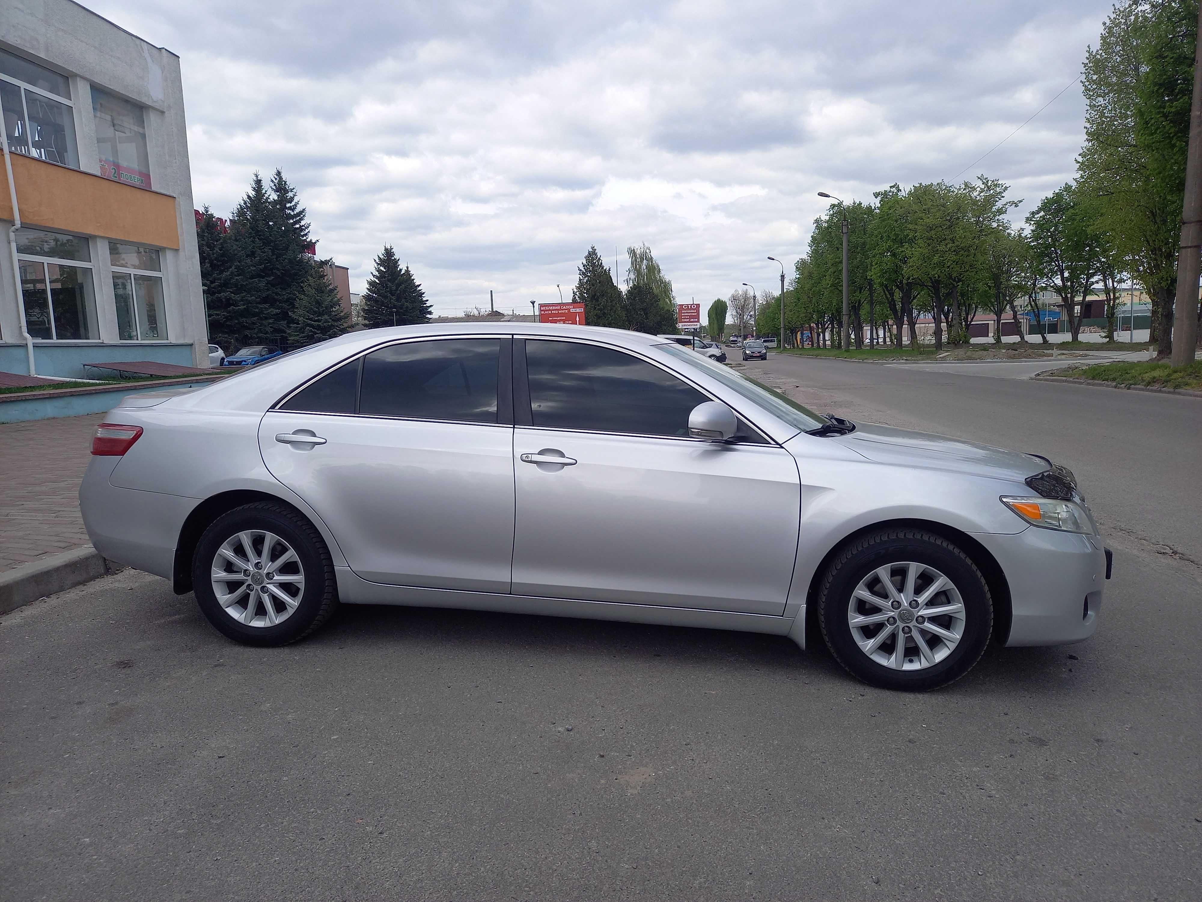 Toyota Camry 2010 XV40 (FL)  •  2.4i AT (167 к.с.)  Дуже добрий стан!