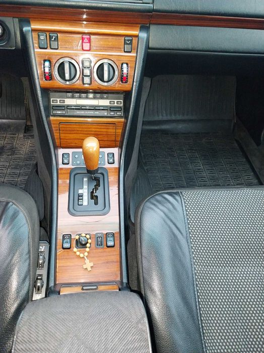 Mercedes w124 2.2 lpg