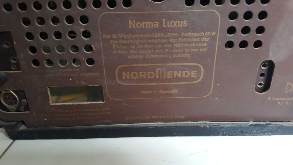 Nordmende Norma Luxus - Rádio a válvulas vintage