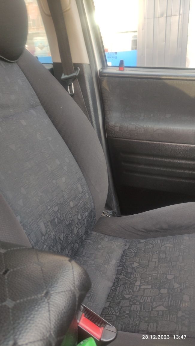 Продам Opel Zafira A