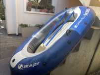 Barco insuflavel com remos
