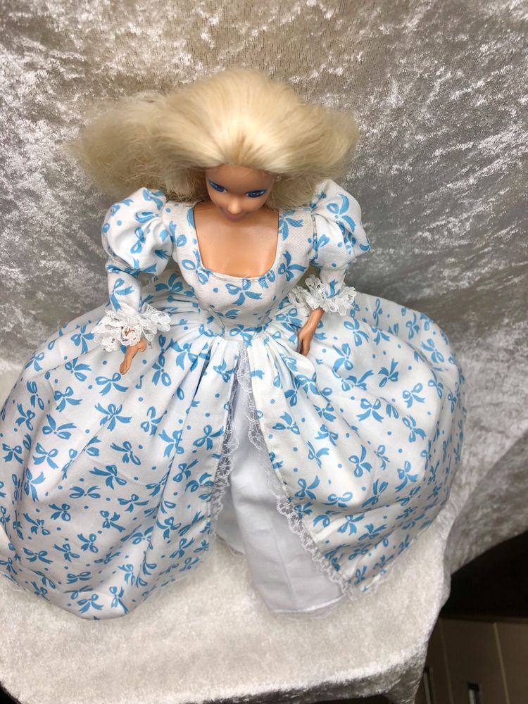 Одяг для ляльки Барбі, бальна сукня. Бальное платье для Барби. Наряд