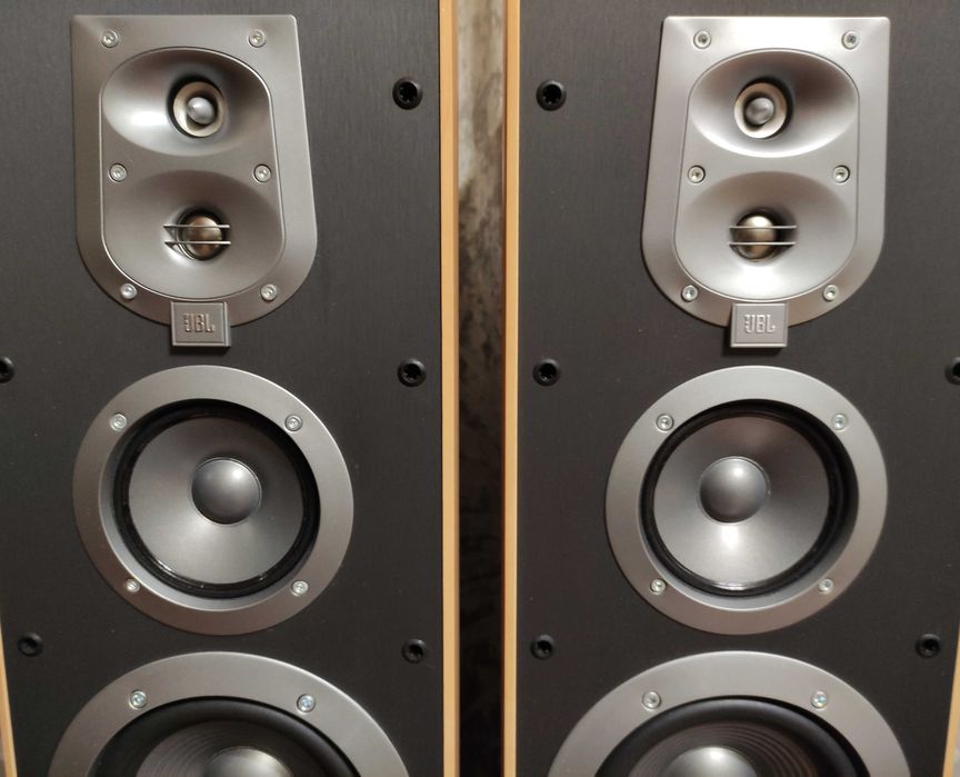 Акустика колонки JBL ES 80